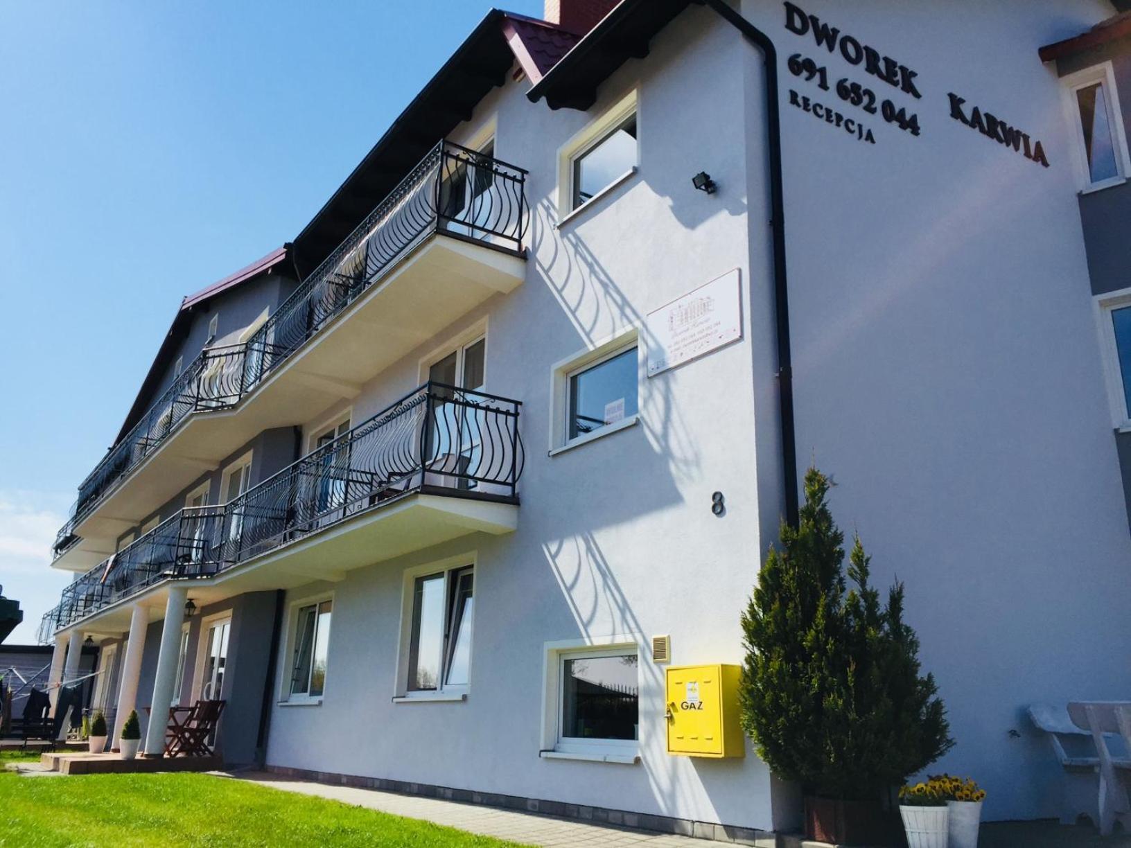 Dworek Karwia Wiosenna 8 Luaran gambar