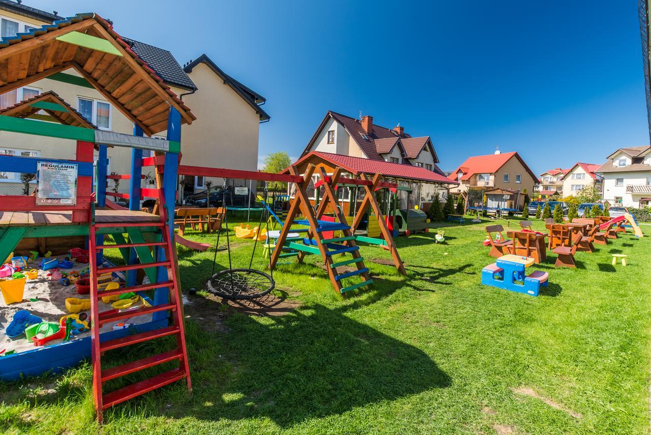 Dworek Karwia Wiosenna 8 Luaran gambar